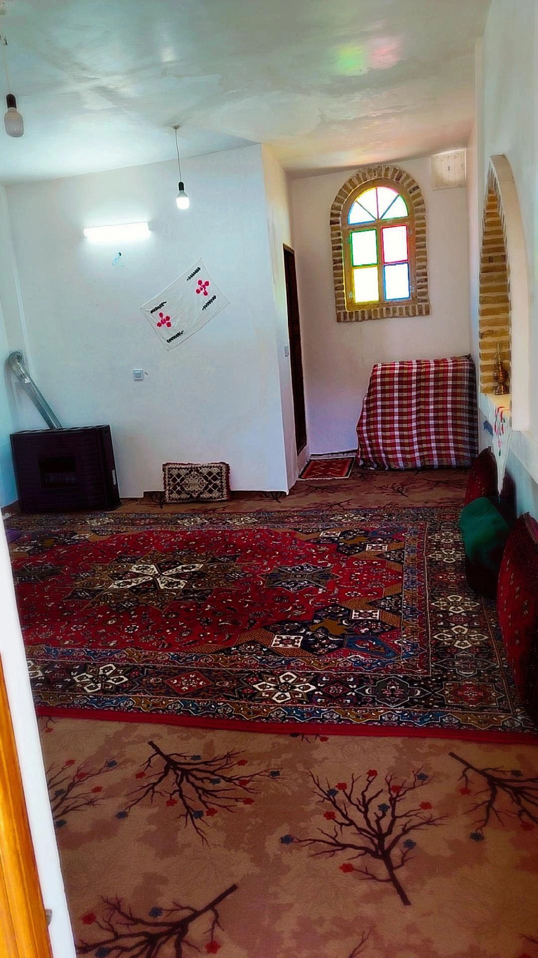 در اقامتگاه و بومگردی و گردشگری تفریحی مجتمع پاسارگاد در باخرز خراسان رضوی به چه وسایلی نیاز خواهید داشت؟